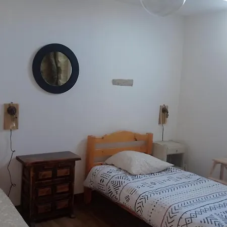 Apartment La Sarriette Proche Des Plages Du Debarquement Saint-Martin-des-Entrees
