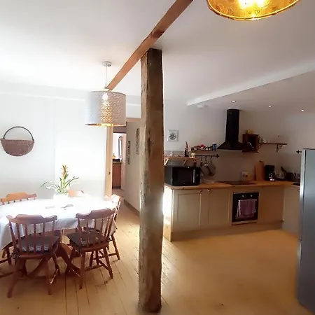 La Sarriette Proche Des Plages Du Debarquement *