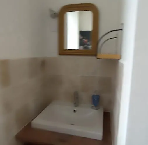 La Sarriette Proche Des Plages Du Debarquement Saint-Martin-des-Entrees