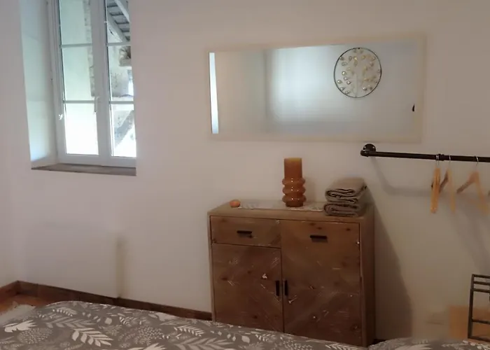 La Sarriette Proche Des Plages Du Debarquement * Saint-Martin-des-Entrees